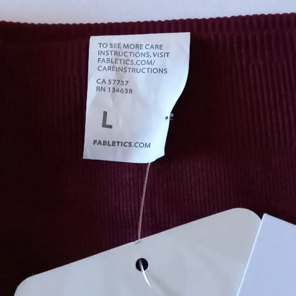 Fabletics - Picture 3 of 9